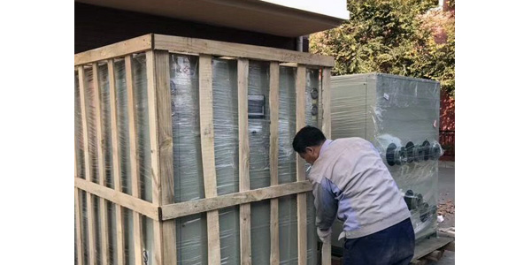 渦旋式水源熱泵機(jī)組廠家完成測(cè)試，用戶安裝簡(jiǎn)便